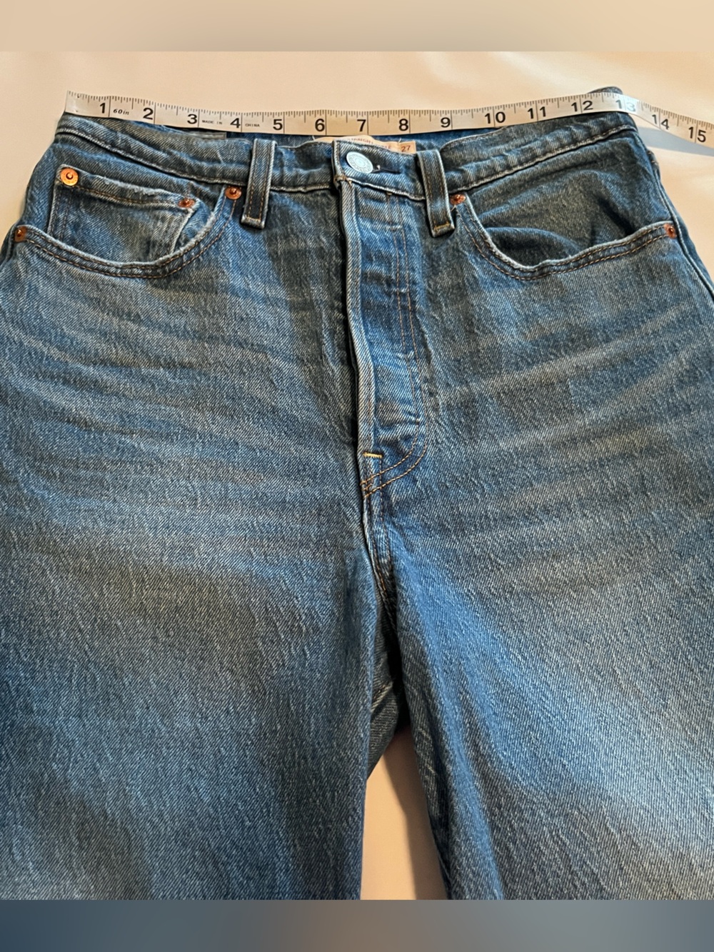 Levi’s Ribcage Straight Ankle High Rise Size 27 - Picture 4 of 16
